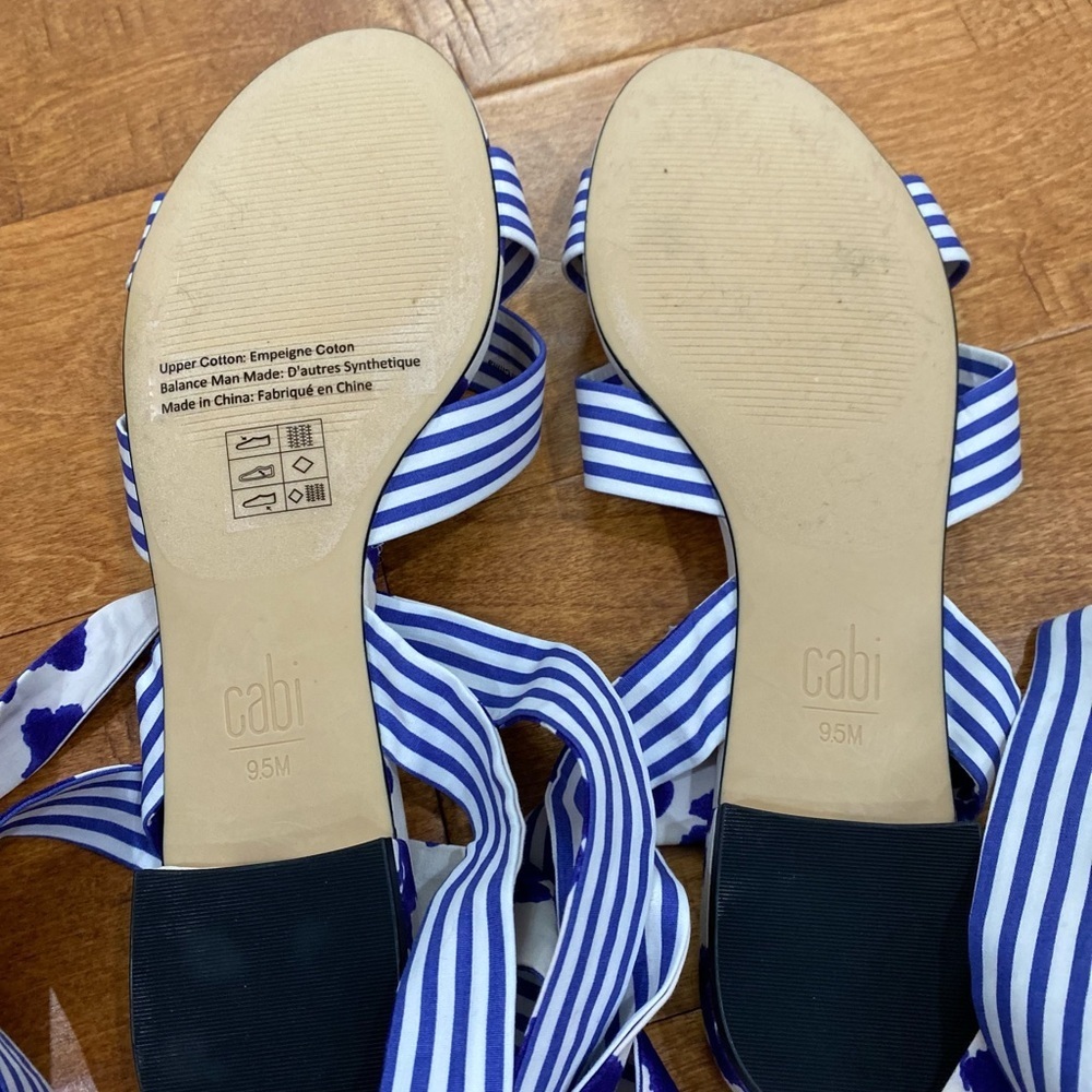 NWOT CABI blue and white watercolor floral and stripe tied up sandal size 9.5 - Picture 7 of 7
